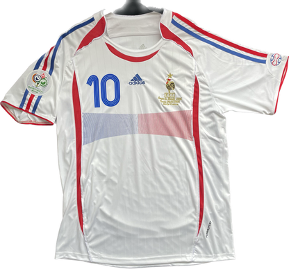 Retro Zinedine Zidane 2006/2007 France Away Jersey